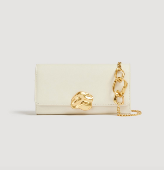 AJE Isla Clutch